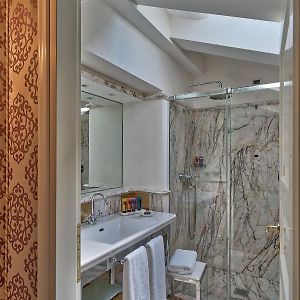 Suite mit Queensize-Bett